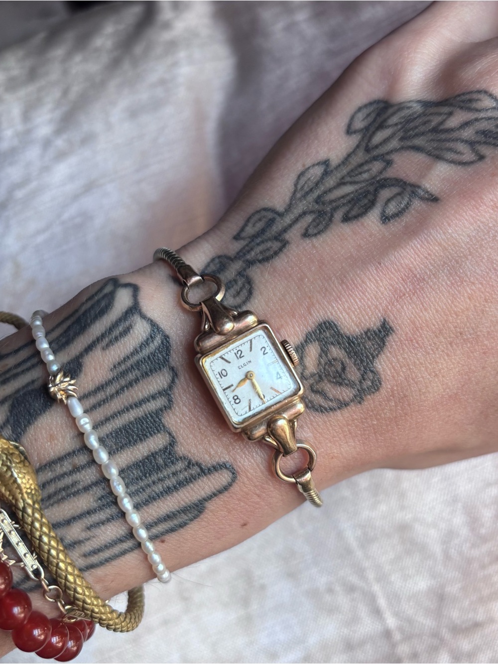 Vintage Gold-Tone Square Dial Women's Bracelet Watch